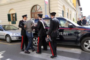 carabinieri-arresto-inverno