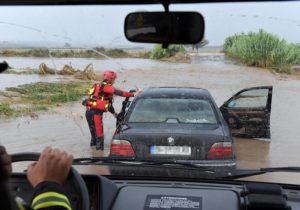 ++ Maltempo: Puglia; uomo morto annegato in auto ++