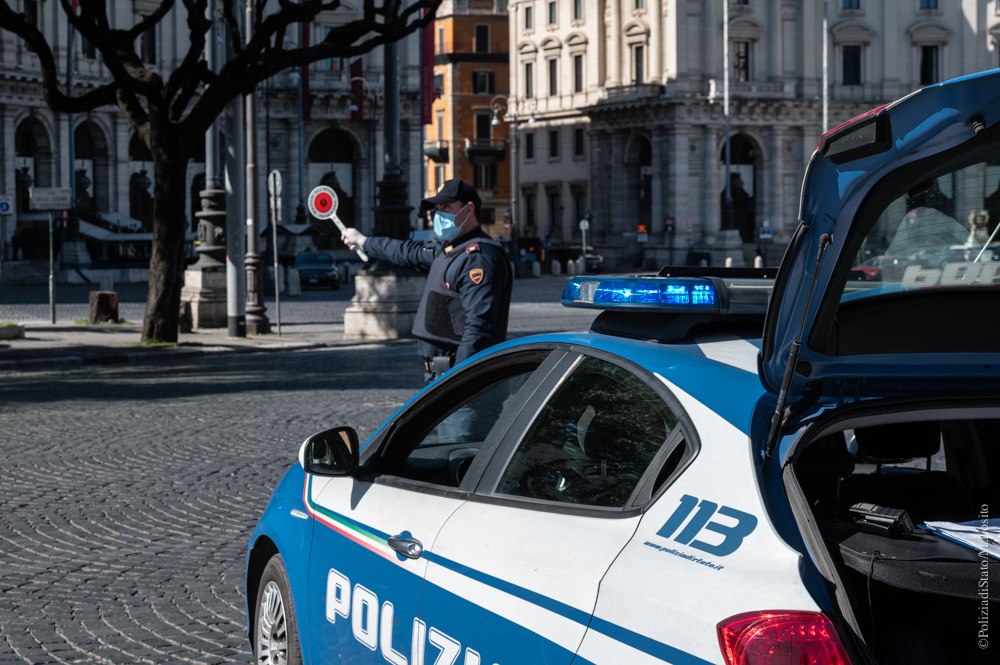 La Polizia Postale Può Venire A Casa
